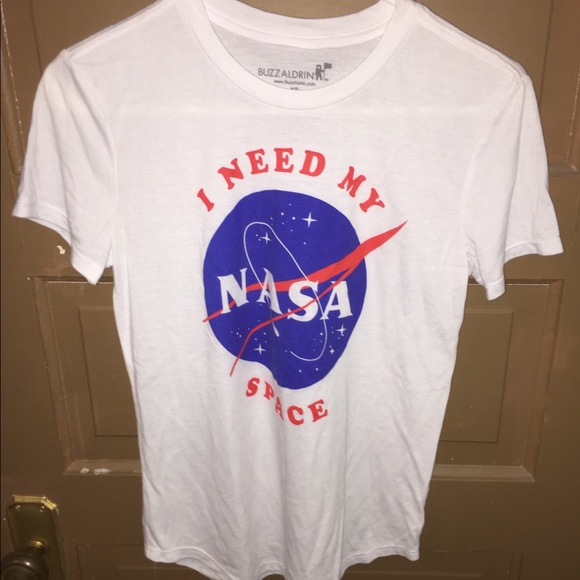 Cute nasa T-shirt - Picture 1 of 2